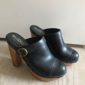 like-new Jeffrey Campbell Charlie-C Clogs